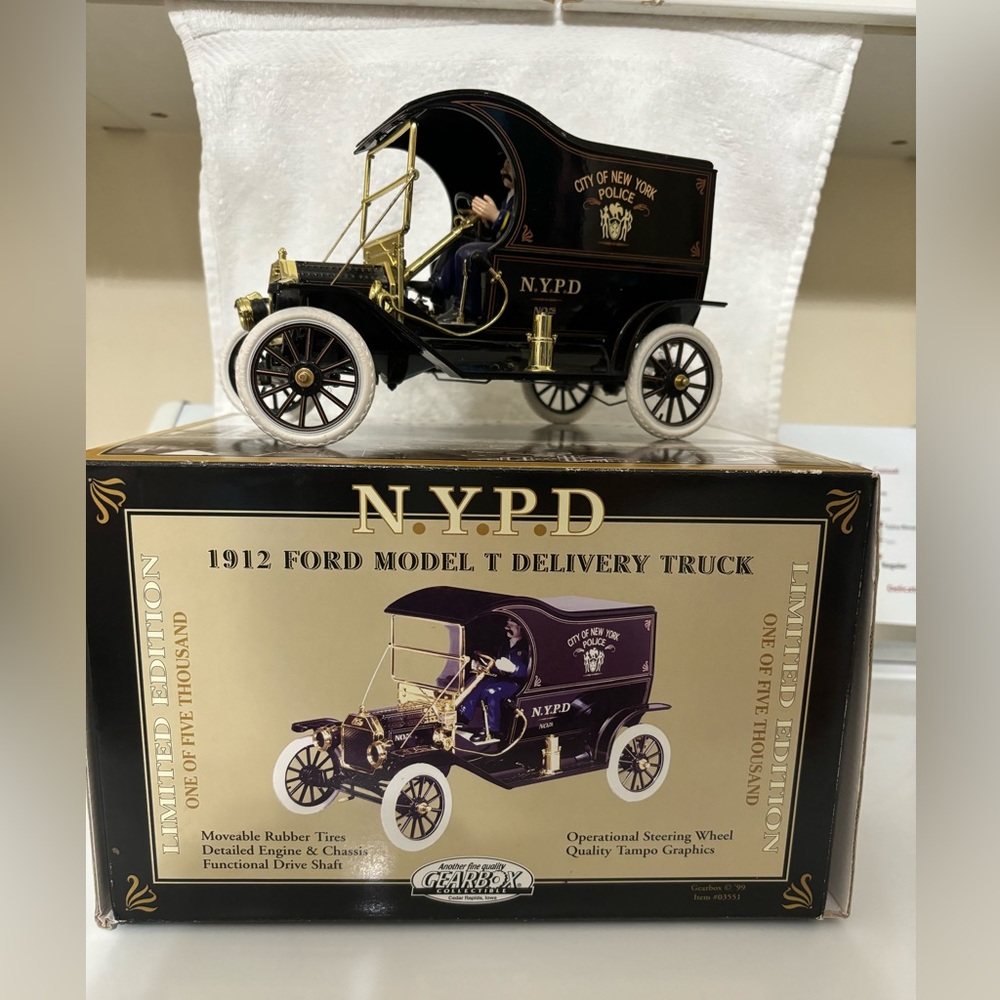 1912 NYPD Ford Model T Delivery Truck 
Gearbox/Heavy Metal